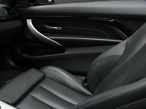 Used 2014 BMW 435i Convertible image 35