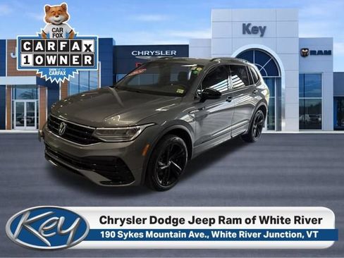Used 2024 Volkswagen Tiguan SE R-Line AWD/4WD image 1