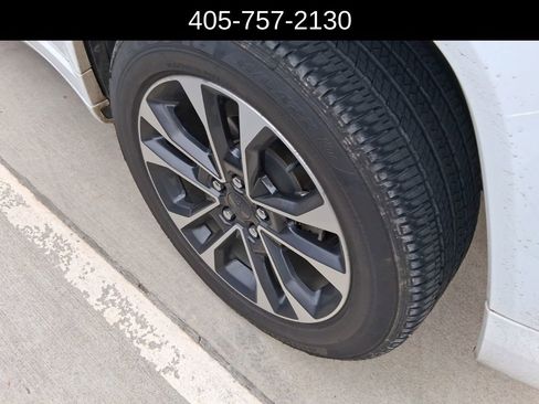 Used 2023 Jeep Grand Cherokee Overland w/ Adv Protech Group III image 10