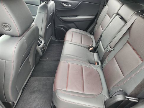 Used 2022 Chevrolet Blazer RS FWD image 27