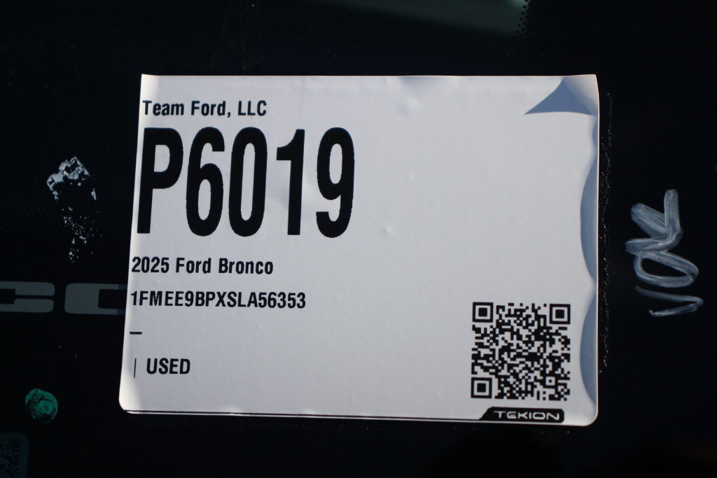 Certified 2025 Ford Bronco Badlands AWD/4WD image 30