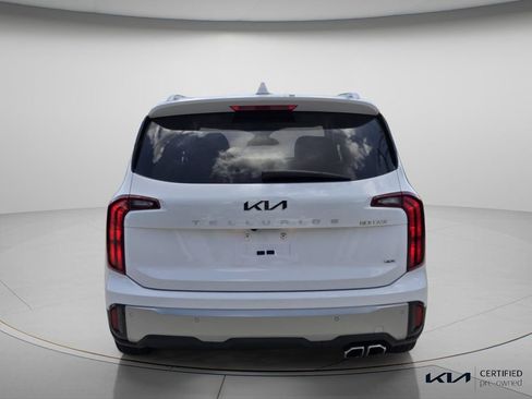 Certified 2023 Kia Telluride S w/ S Sunroof Package AWD/4WD image 6