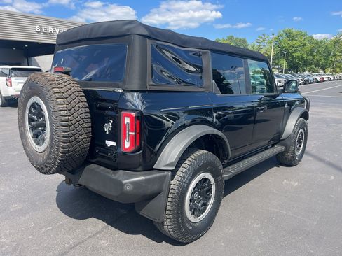 Used 2022 Ford Bronco Outer Banks w/ Sasquatch Package AWD/4WD image 8