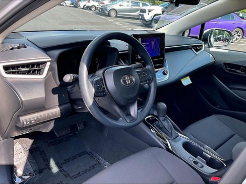 Used 2026 Toyota Corolla LE FWD image 13