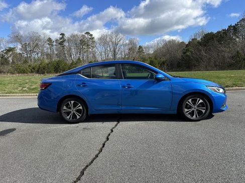 Certified 2023 Nissan Sentra SV FWD image 10