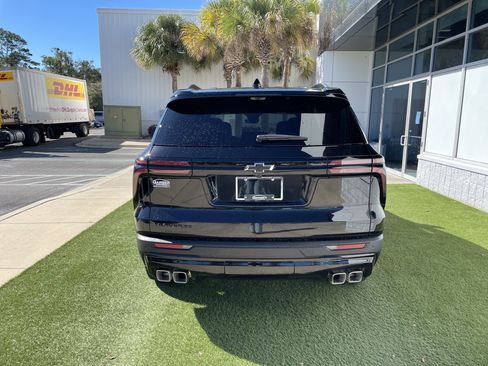 New 2026 Chevrolet Traverse LT w/ Midnight/Sport Edition image 6