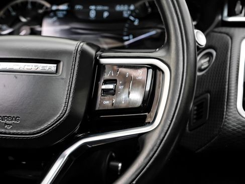 Used 2023 Land Rover Range Rover Velar R-Dynamic S image 22