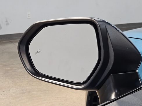 Used 2025 Toyota Camry SE FWD image 22