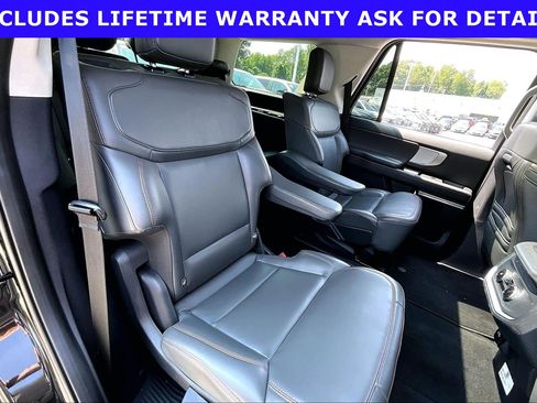 Used 2025 Ford Expedition Active RWD image 23