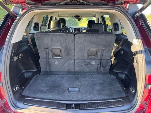 Certified 2021 Jeep Grand Cherokee L Limited image 10