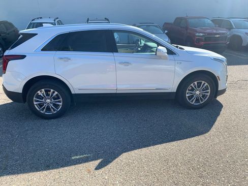 Used 2023 Cadillac XT5 Premium Luxury AWD/4WD image 4