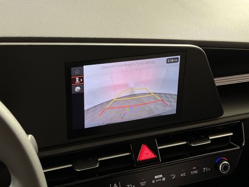 New 2026 Kia Niro LX image 17