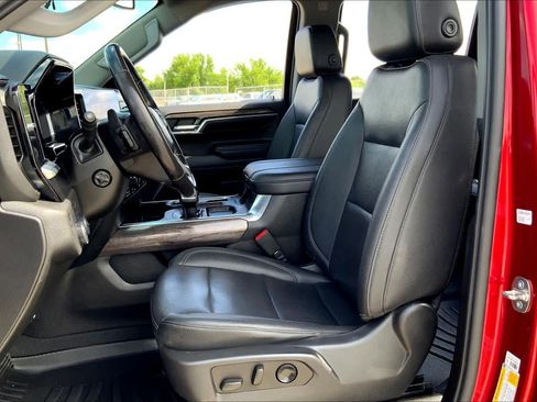 Used 2023 Chevrolet Silverado 1500 LTZ image 8