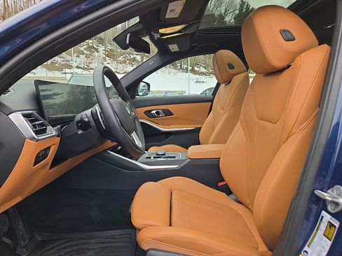 Used 2024 BMW 330i xDrive 330i xDrive w/ Premium Package image 14