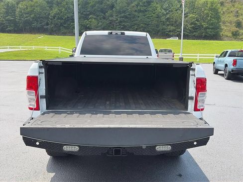 Used 2022 RAM 3500 Big Horn w/ Level A Equipment Group AWD/4WD image 30
