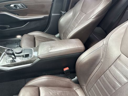 Used 2019 BMW 330i 330i w/ Premium Package image 29