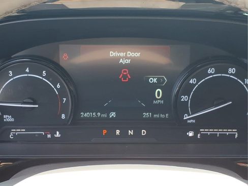Certified 2022 Lincoln Corsair AWD w/ Premium Package image 7