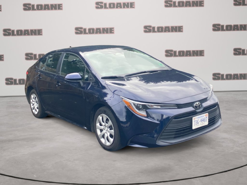 Used 2024 Toyota Corolla LE FWD image 2