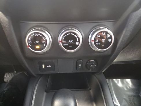 Used 2025 Mitsubishi Outlander Sport ES AWD/4WD image 28