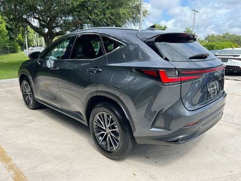 Certified 2025 Lexus NX 250 FWD w/ Accessory Package (Z1) image 5