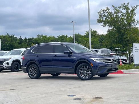 Used 2023 Volkswagen Tiguan SE FWD image 5
