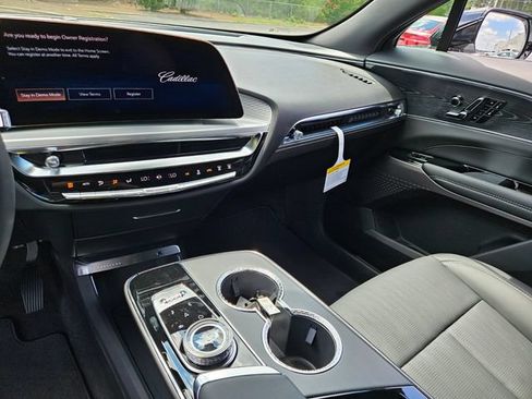 New 2026 Cadillac Lyriq Luxury RWD image 21