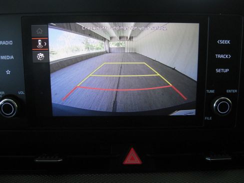 Certified 2023 Kia Sportage LX image 16