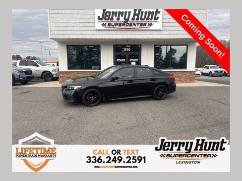 Used 2024 Honda Civic Sport image 1