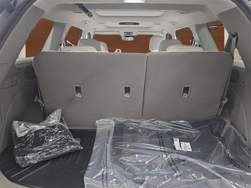 New 2026 Hyundai Palisade Limited image 17