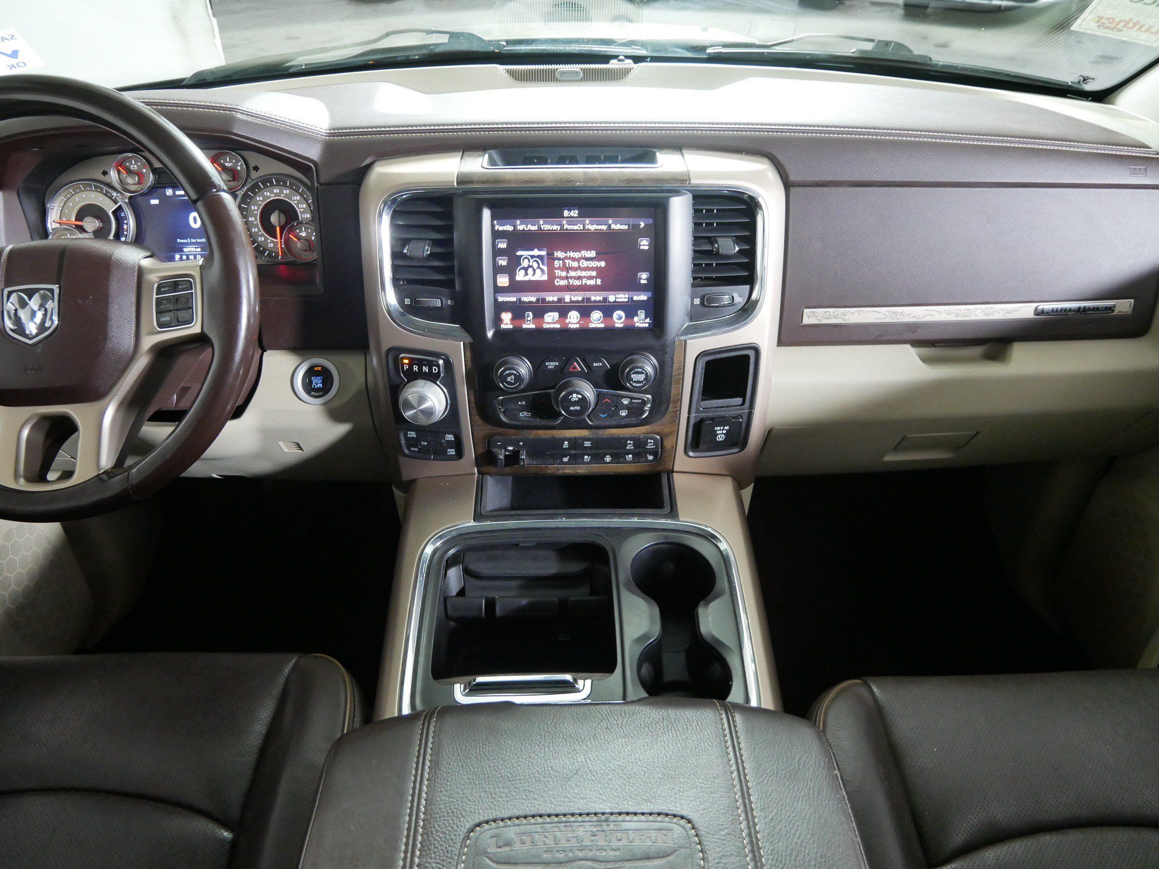 Used 2015 RAM 1500 Laramie Longhorn w/ Convenience Group AWD/4WD image 10
