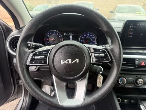 Used 2024 Kia Forte LXS FWD image 16