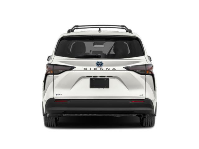 Certified 2025 Toyota Sienna LE AWD/4WD image 5