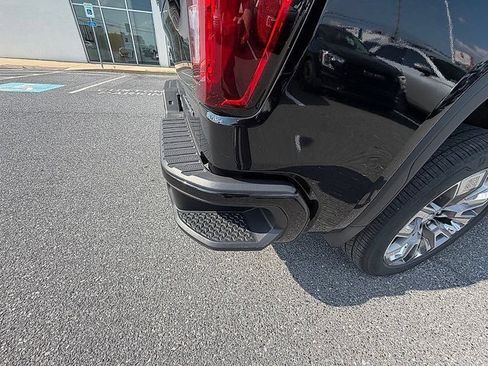 Certified 2023 GMC Sierra 1500 Denali w/ Denali Reserve Package AWD/4WD image 21
