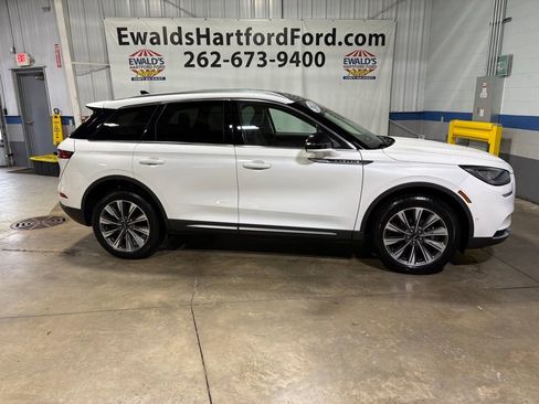 Used 2022 Lincoln Corsair Reserve w/ Equipment Group 201A image 7