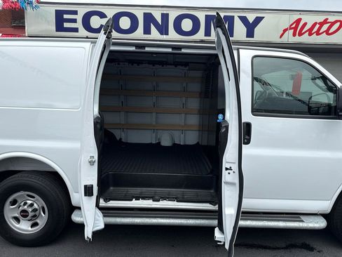 Used 2025 GMC Savana 2500 w/ Driver Convenience Package RWD image 18