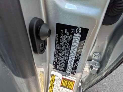 Used 2025 Lexus ES 350 w/ Premium Package image 26