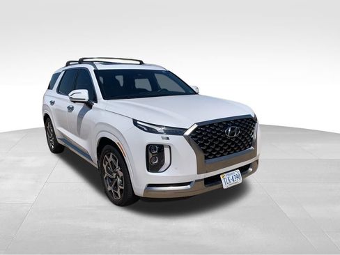 Used 2022 Hyundai Palisade Calligraphy image 9