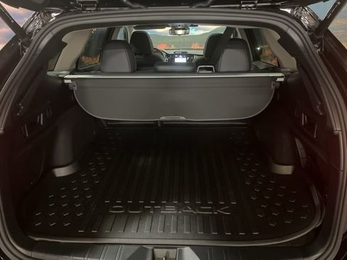 Used 2025 Subaru Outback Touring XT w/ Popular Package #2 image 63