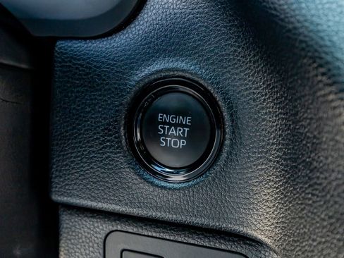 Used 2025 Toyota Tundra SR5 AWD/4WD image 22