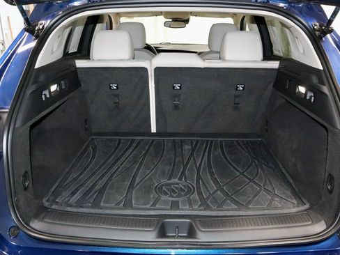 Used 2023 Buick Envision Preferred image 13