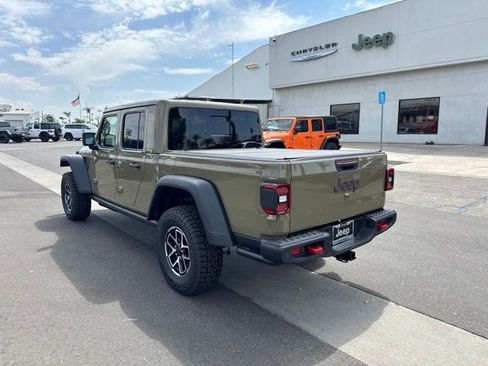 New 2026 Jeep Gladiator Rubicon w/ Safety Group AWD/4WD image 3