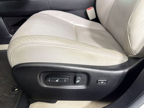 Used 2015 Lexus RX 450h FWD image 11
