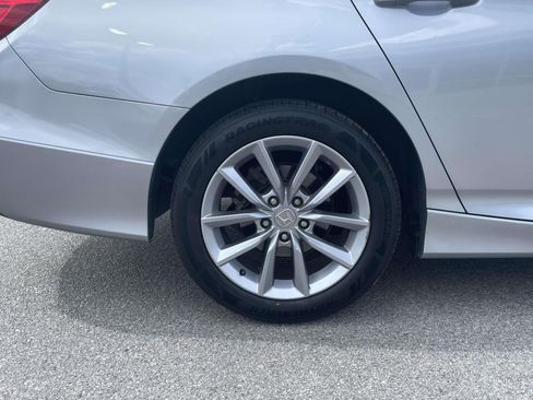Used 2021 Honda Accord LX image 7