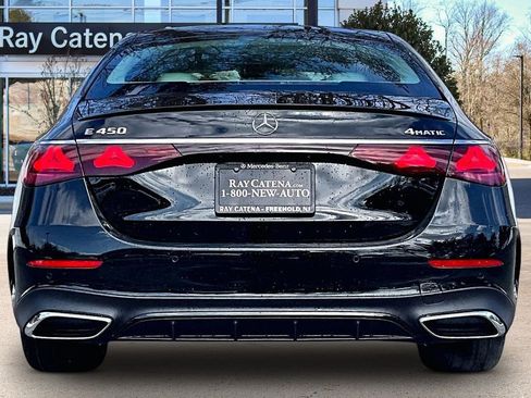 New 2026 Mercedes-Benz E 450 4MATIC Sedan image 4