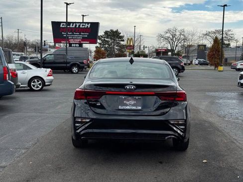 Used 2020 Kia Forte Sedan image 6