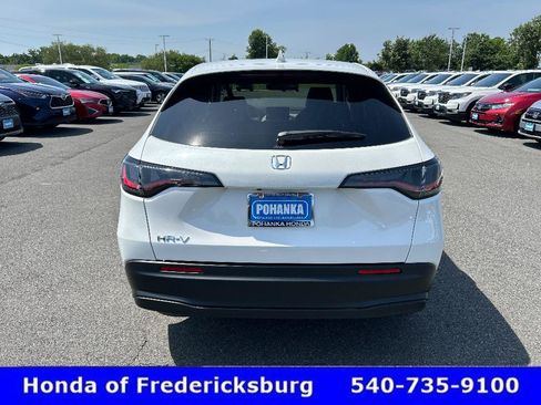 Certified 2026 Honda HR-V LX image 29