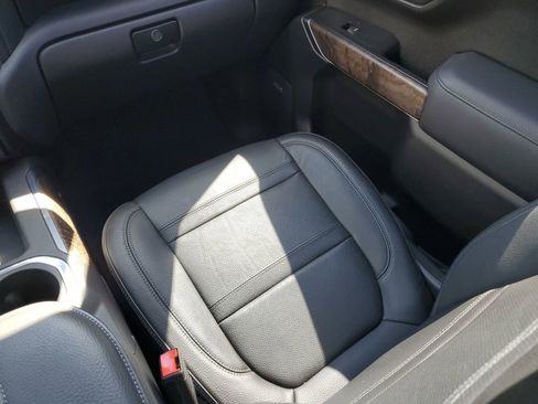 Certified 2021 GMC Sierra 1500 Denali w/ Technology Package image 19