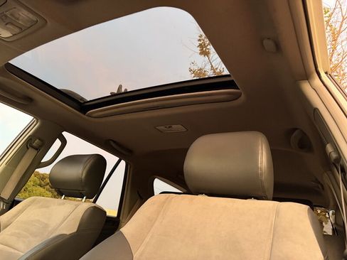 Used 2008 Toyota 4Runner Sport RWD image 16