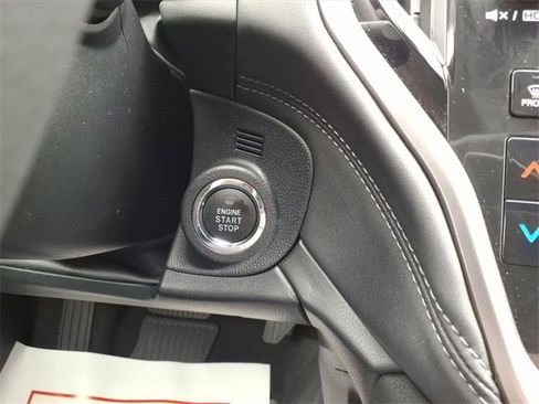 Used 2025 Subaru Outback Premium w/ Popular Package #1A image 20