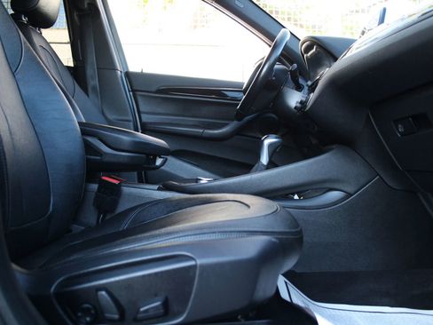 Used 2018 BMW X1 sDrive28i image 9